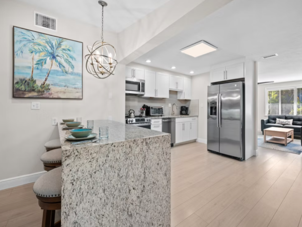Beachside Retreat 4-Bedroom Home Rental - Your Perfect Island Getaway